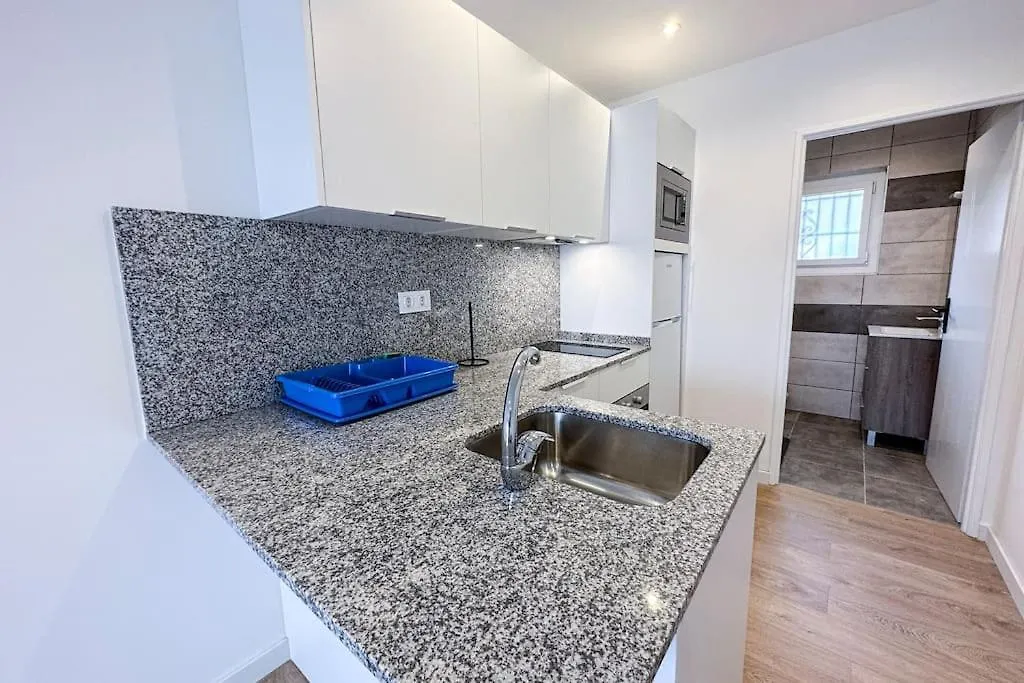 Apartment Can Romy Appartement T1 C - A 80M De La Plage De Cala Montgo L'Escala