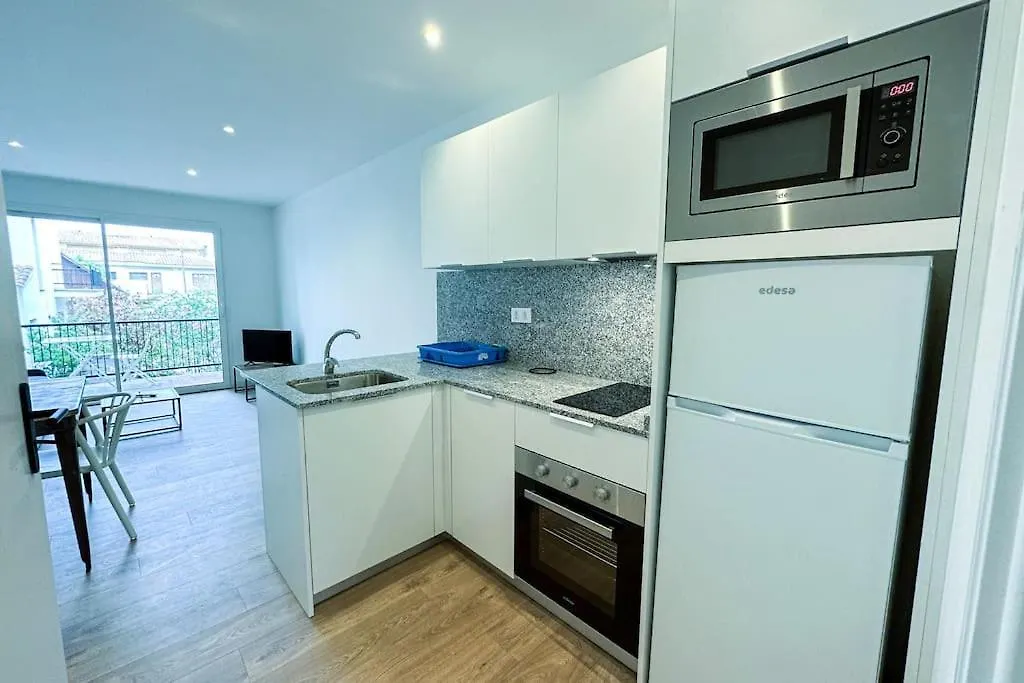 Apartment Can Romy Appartement T1 C - A 80M De La Plage De Cala Montgo L'Escala
